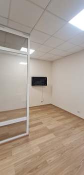 Дом 558м², 3-этажный, на длительный срок,