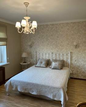 Дом 150м², 2-этажный, на длительный срок,