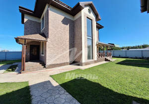 Дом 181м², 2-этажный, участок 8 сот.