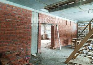 Дом 398м², 2-этажный, участок 12 сот.