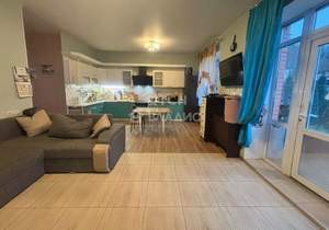 Дом 209м², 3-этажный, участок 3 сот.