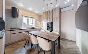 Дом 160м², 2-этажный, участок 6 сот.