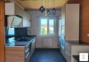 Дом 90м², 2-этажный, участок 8 сот.