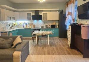 Дом 209м², 3-этажный, участок 3 сот.