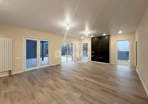 Дом 220м², 1-этажный, участок 8 сот.