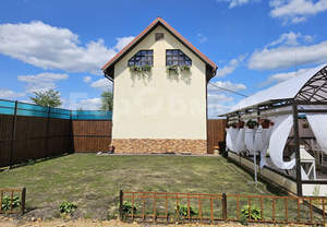 Дом 300м², 3-этажный, участок 7 сот.