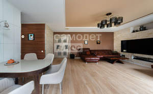 Дом 287м², 2-этажный, участок 9 сот.