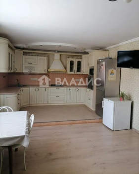 Дом 167м², 2-этажный, участок 6 сот.