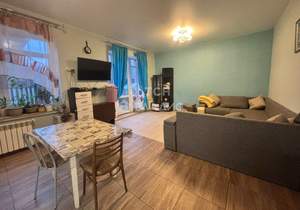 Дом 209м², 3-этажный, участок 3 сот.