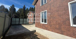 Дом 93м², 2-этажный, участок 5 сот.