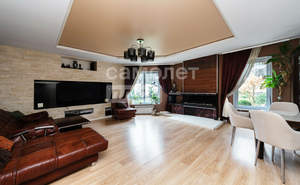 Дом 287м², 2-этажный, участок 9 сот.