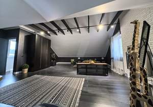 Дом 155м², 2-этажный, участок 4 сот.