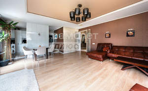 Дом 287м², 2-этажный, участок 9 сот.