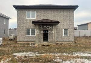 Дом 170м&sup2;, 2-этажный, участок 10 сот.  