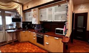 Дом 193м², 3-этажный, участок 11 сот.  