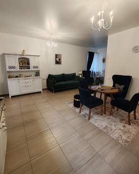 Дом 180м², 2-этажный, участок 3 сот.  