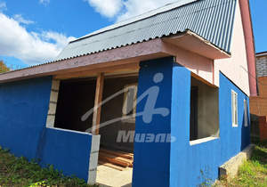 Дом 94м², 2-этажный, участок 8 сот.  