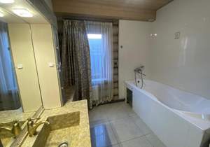 Дом 170м&sup2;, 2-этажный, участок 6 сот.  