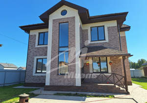 Дом 181м², 2-этажный, участок 8 сот.  