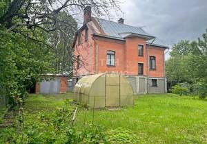 Дом 152м², 3-этажный, участок 9 сот.  