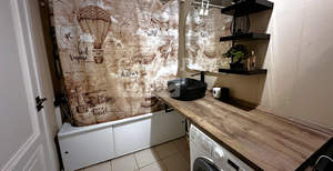 Дом 87м&sup2;, 2-этажный, участок 3 сот.  