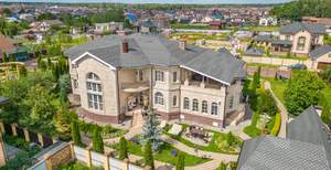 Дом 1562м², 3-этажный, участок 38 сот.  