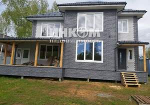 Дом 240м², 2-этажный, участок 8 сот.  