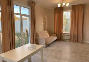 Дом 80м&sup2;, 1-этажный, участок 7 сот.  