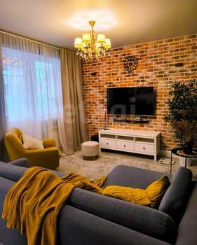 Дом 120м², 2-этажный, участок 6 сот.  