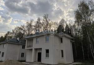 Дом 174м², 2-этажный, участок 14 сот.  