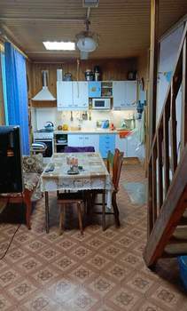 Дом 120м², 2-этажный, участок 6 сот.  