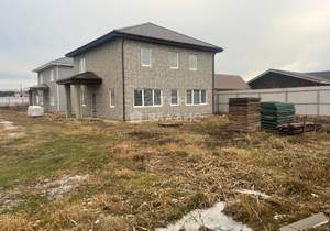 Дом 170м&sup2;, 2-этажный, участок 10 сот.  