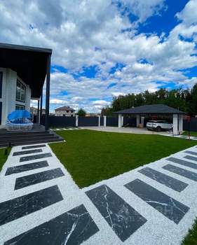 Дом 400м², 2-этажный, участок 11 сот.  