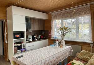 Дом 108м&sup2;, 2-этажный, участок 6 сот.  