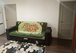 3-к квартира, на длительный срок, 42м2, 3/5 этаж