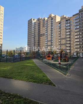 2-к квартира, вторичка, 65м2, 15/17 этаж