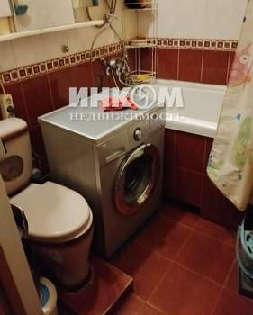 2-к квартира, вторичка, 44м2, 1/4 этаж