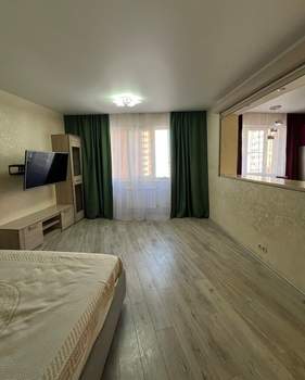 2-к квартира, вторичка, 72м2, 9/17 этаж