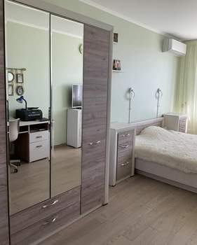 2-к квартира, вторичка, 58м2, 11/17 этаж