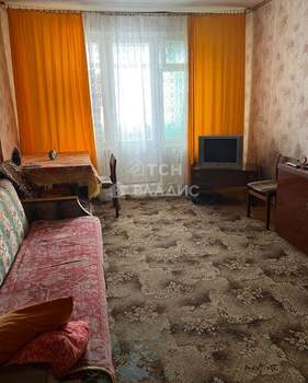 3-к квартира, вторичка, 58м2, 5/5 этаж