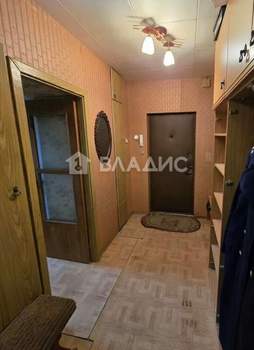 3-к квартира, вторичка, 70м2, 6/9 этаж