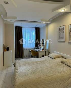 3-к квартира, вторичка, 92м2, 14/14 этаж