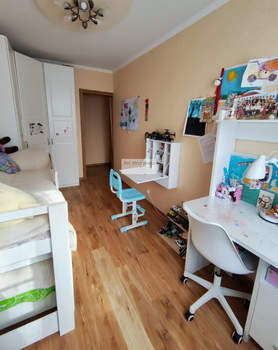 3-к квартира, вторичка, 59м2, 5/5 этаж