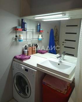 2-к квартира, вторичка, 64м2, 4/10 этаж