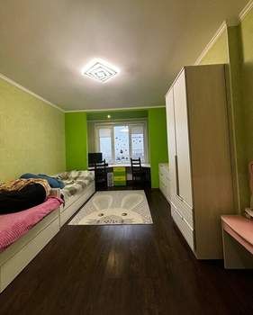 2-к квартира, вторичка, 76м2, 14/17 этаж