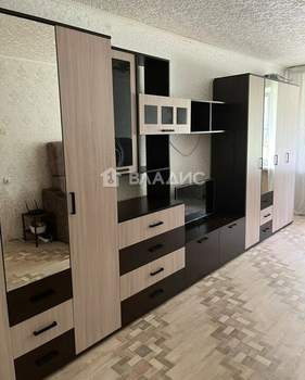 2-к квартира, вторичка, 44м2, 1/5 этаж