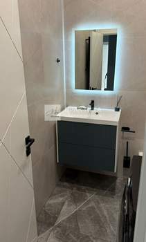 4-к квартира, вторичка, 80м2, 10/20 этаж