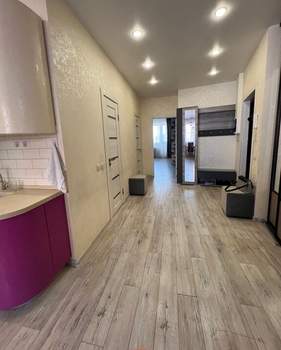 2-к квартира, вторичка, 72м2, 9/17 этаж