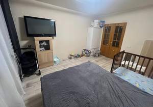 4-к квартира, вторичка, 72м2, 2/9 этаж