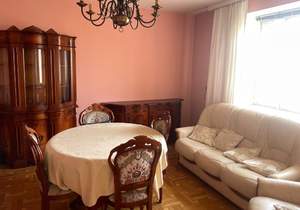 4-к квартира, вторичка, 122м2, 8/9 этаж